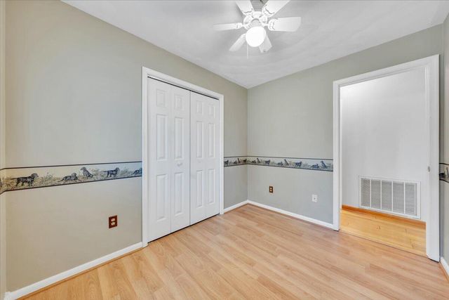 103 Twin Cove TRL, Moneta, VA 24121