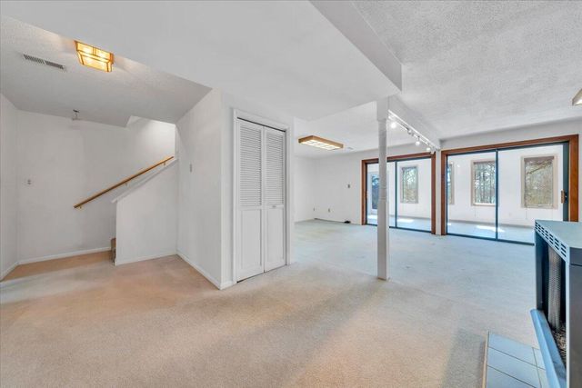 103 Twin Cove TRL, Moneta, VA 24121