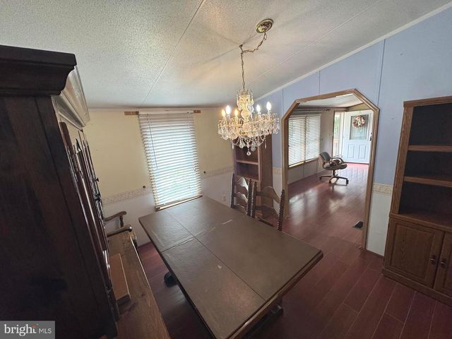 5 TARA DR, Browns Mills, NJ 08015