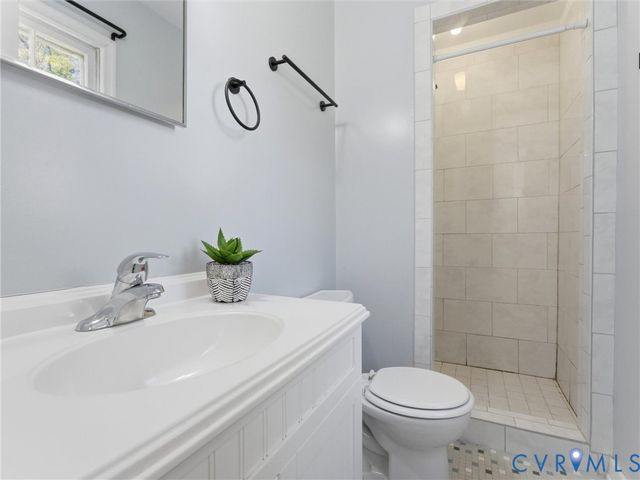 9290 Rappahannock Trl, Hanover, VA 23005