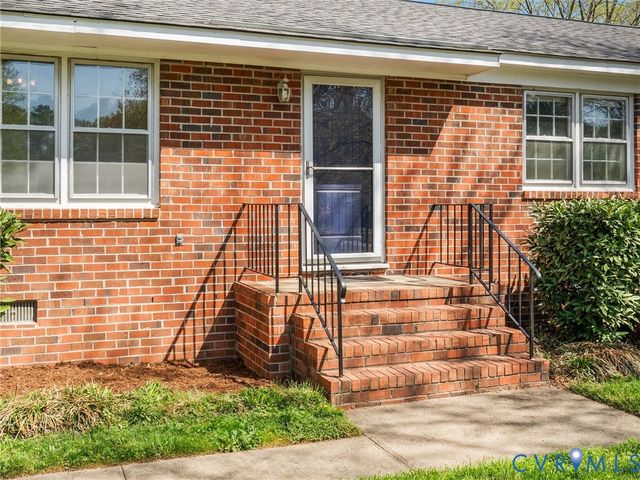 9290 Rappahannock Trl, Hanover, VA 23005