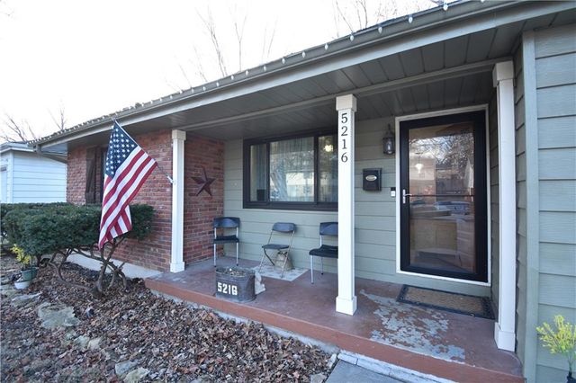 5216 N Palmer Avenue, Kansas City, MO 64119