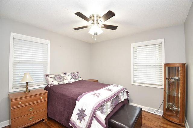 5216 N Palmer Avenue, Kansas City, MO 64119