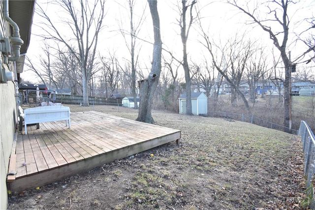 5216 N Palmer Avenue, Kansas City, MO 64119