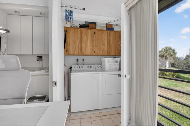 9260 SW 14th Street 2207, Boca Raton, FL 33428