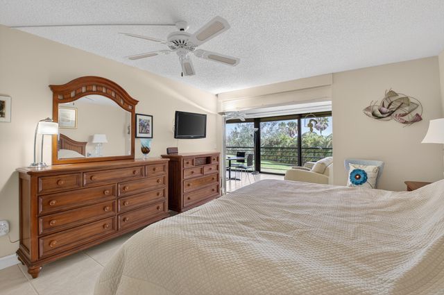 9260 SW 14th Street 2207, Boca Raton, FL 33428