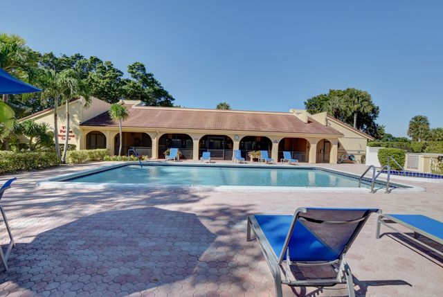 9260 SW 14th Street 2207, Boca Raton, FL 33428