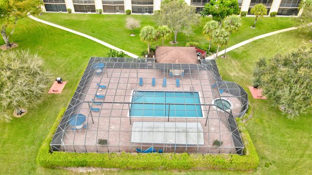 9260 SW 14th Street 2207, Boca Raton, FL 33428