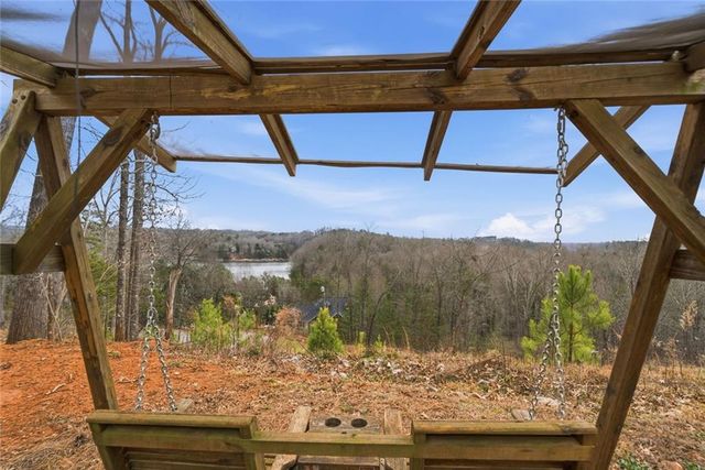 274 Moss Overlook Road, Dawsonville, GA 30534