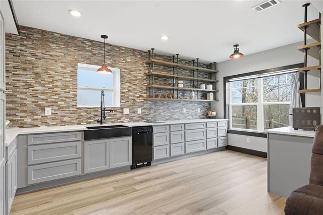 274 Moss Overlook Road, Dawsonville, GA 30534