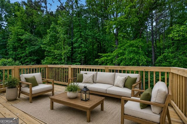 6345 Allatoona Gateway, Acworth, GA 30102