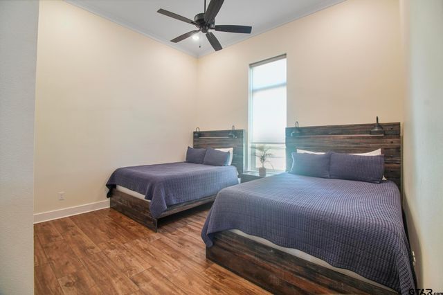 22240 Mallards Cove Ct, Bullard, TX 75757