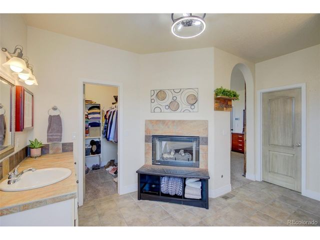 625 Coyote Trl, Elizabeth, CO 80107