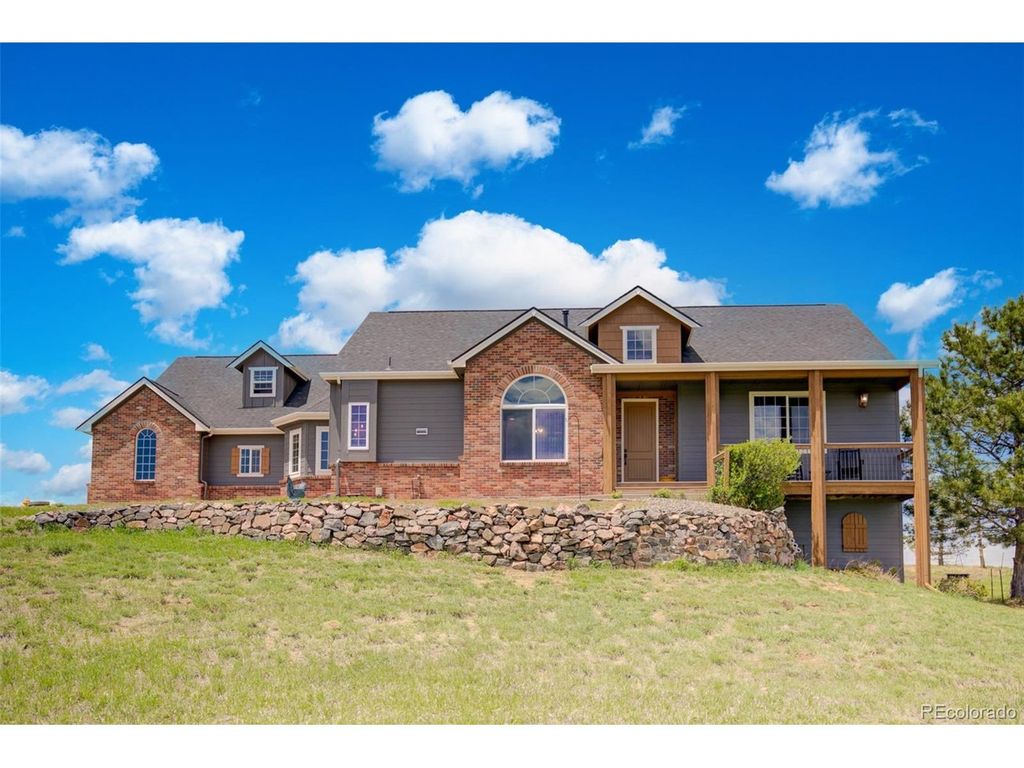 625 Coyote Trl, Elizabeth, CO 80107