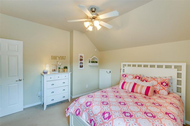 10 Caelin Court, The Woodlands, TX 77382