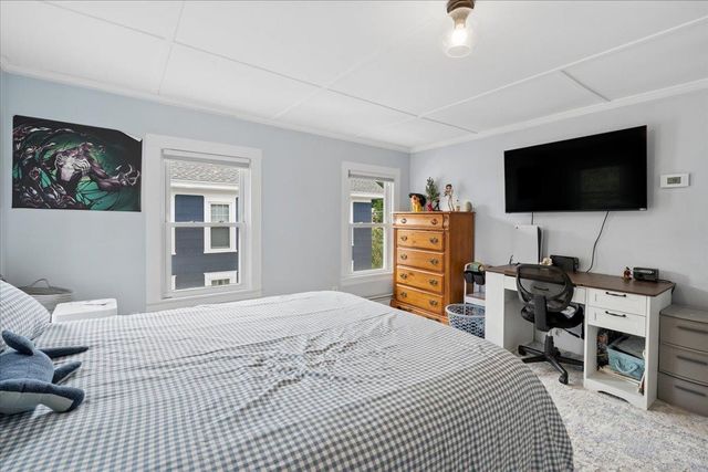 44 N Spring Street, Concord, NH 03301