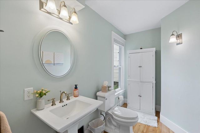 44 N Spring Street, Concord, NH 03301