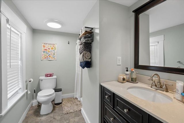 44 N Spring Street, Concord, NH 03301