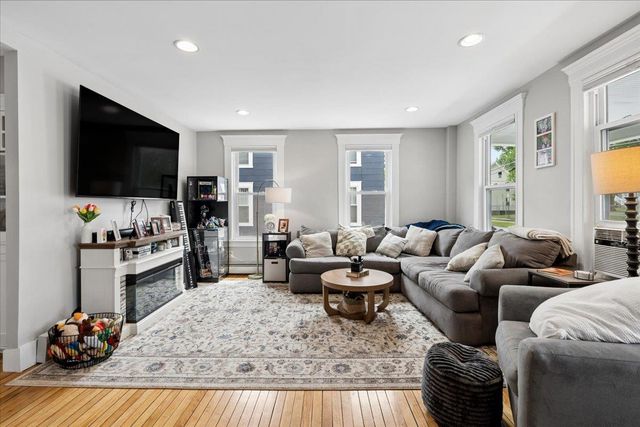 44 N Spring Street, Concord, NH 03301