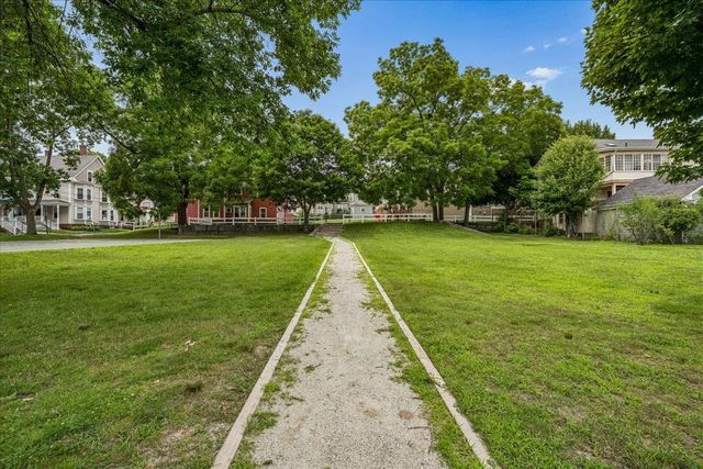 44 N Spring Street, Concord, NH 03301