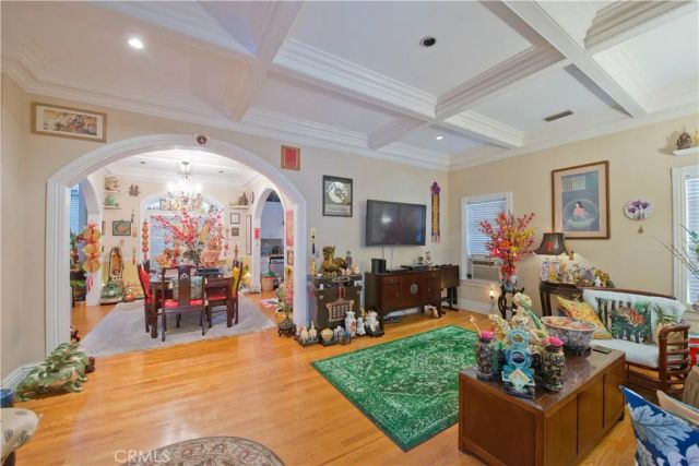 12413 Westminster Avenue, Los Angeles, CA 90066