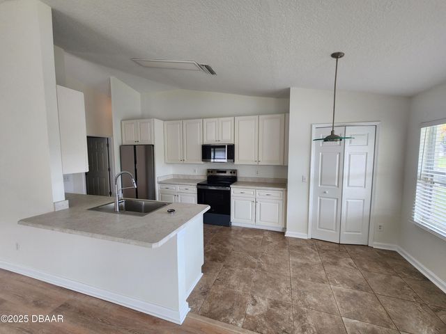 6127 Jasmine Vine Drive, Port Orange, FL 32128