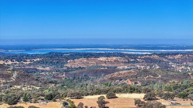 5110 Broken Bow Ln, Rescue, CA 95672