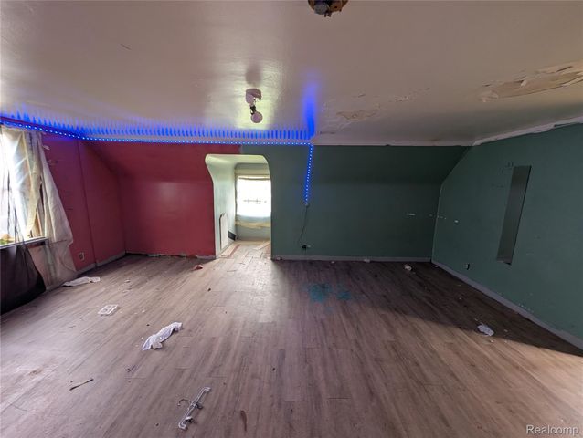 12283 Kilbourne Street, Detroit, MI 48213