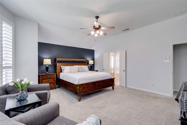 1237 Burnett Drive, Lantana, TX 76226