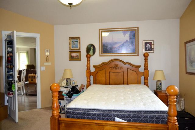 1483 SW David Drive, Grants Pass, OR 97527