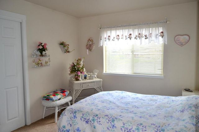 1483 SW David Drive, Grants Pass, OR 97527