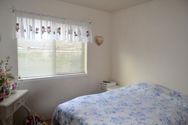 1483 SW David Drive, Grants Pass, OR 97527