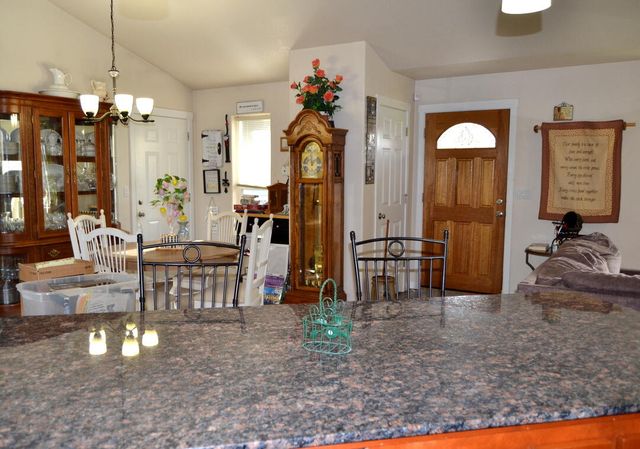 1483 SW David Drive, Grants Pass, OR 97527