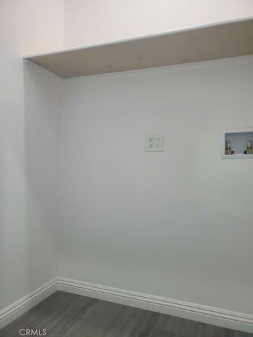 125 E Alondra, Compton, CA 90220