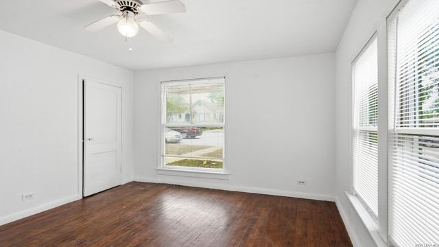 631 W MAGNOLIA AVE, San Antonio, TX 78212