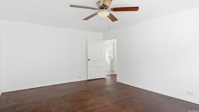 631 W MAGNOLIA AVE, San Antonio, TX 78212