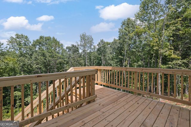 5719 Calm Valley Point, Flowery Branch, GA 30542