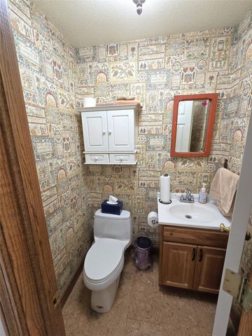 3971 STELLAR Drive, Erie, PA 16506