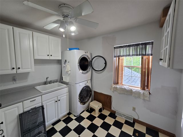 3971 STELLAR Drive, Erie, PA 16506