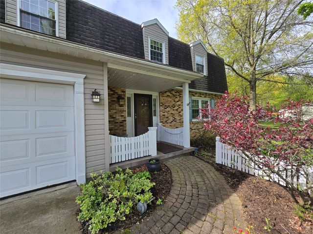 3971 STELLAR Drive, Erie, PA 16506