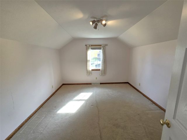3971 STELLAR Drive, Erie, PA 16506