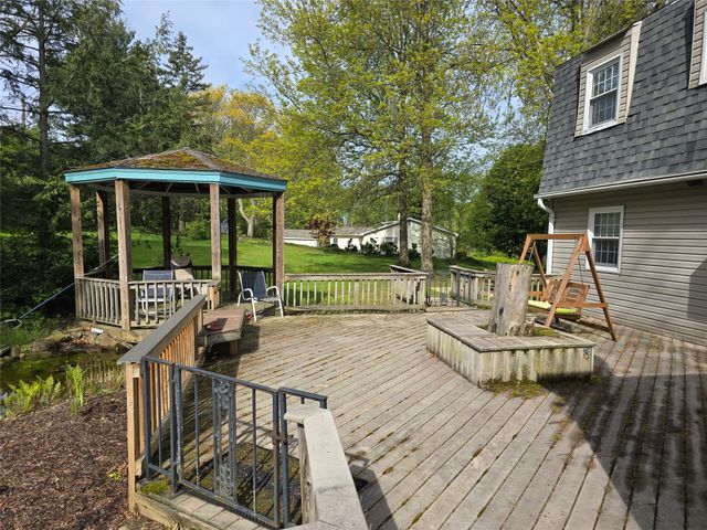 3971 STELLAR Drive, Erie, PA 16506