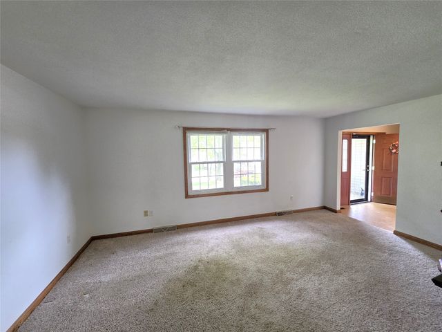 3971 STELLAR Drive, Erie, PA 16506