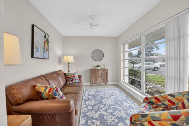 8633 Chevy Chase Drive, Boca Raton, FL 33433