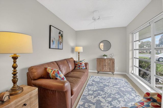 8633 Chevy Chase Drive, Boca Raton, FL 33433