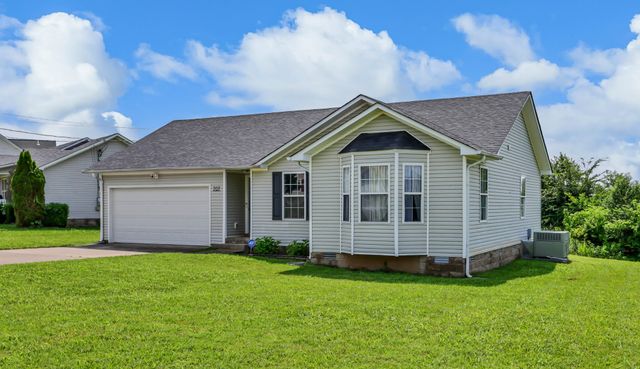 707 Shetland Dr, Oak Grove, KY 42262
