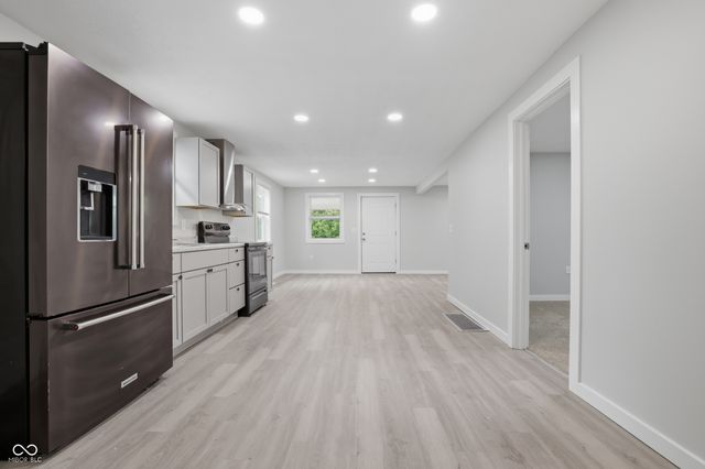 2653 S Randolph Street, Indianapolis, IN 46203