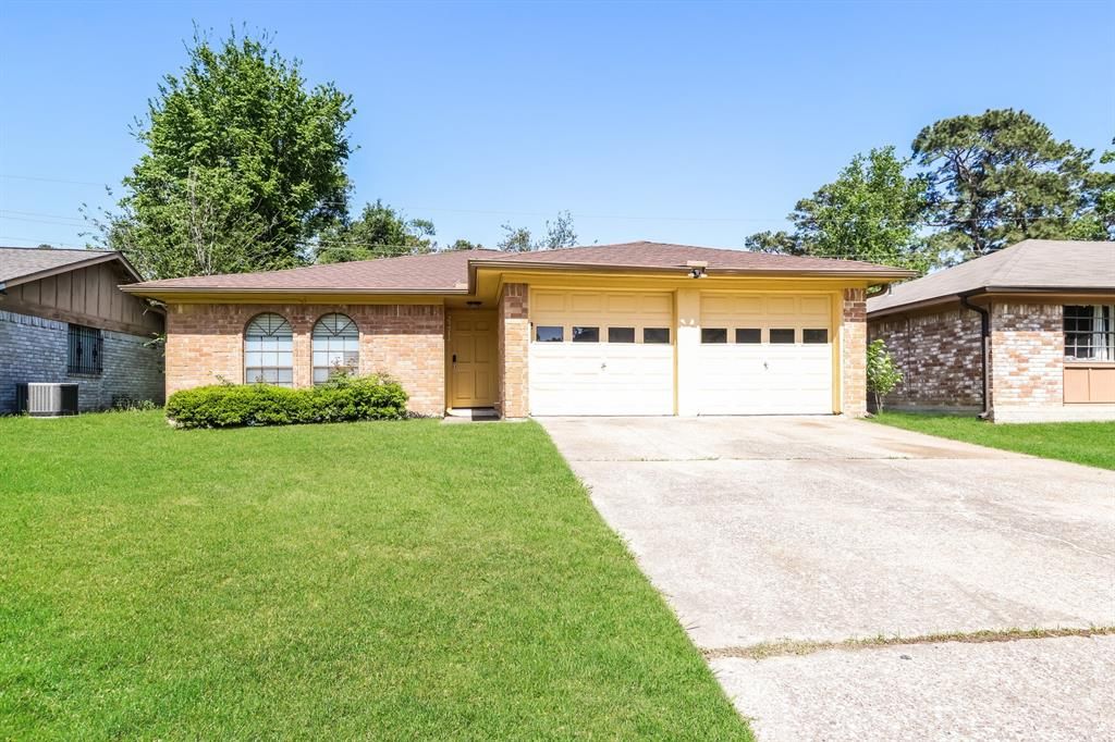 23314 Goodfellow Drive, Spring, TX 77373