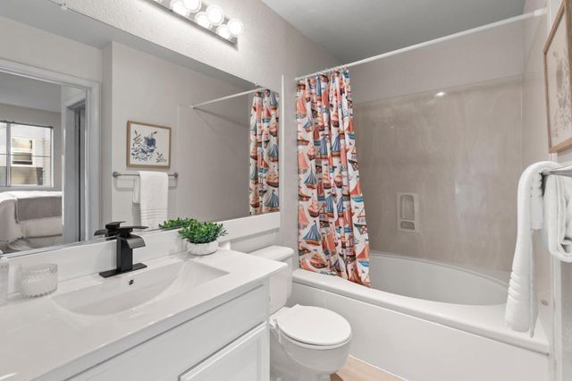929 E El Camino Real 223F, Sunnyvale, CA 94087