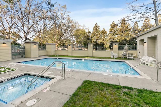 929 E El Camino Real 223F, Sunnyvale, CA 94087